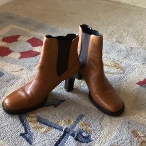 Ankle boots